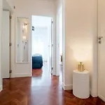 Apartment Family And Executive